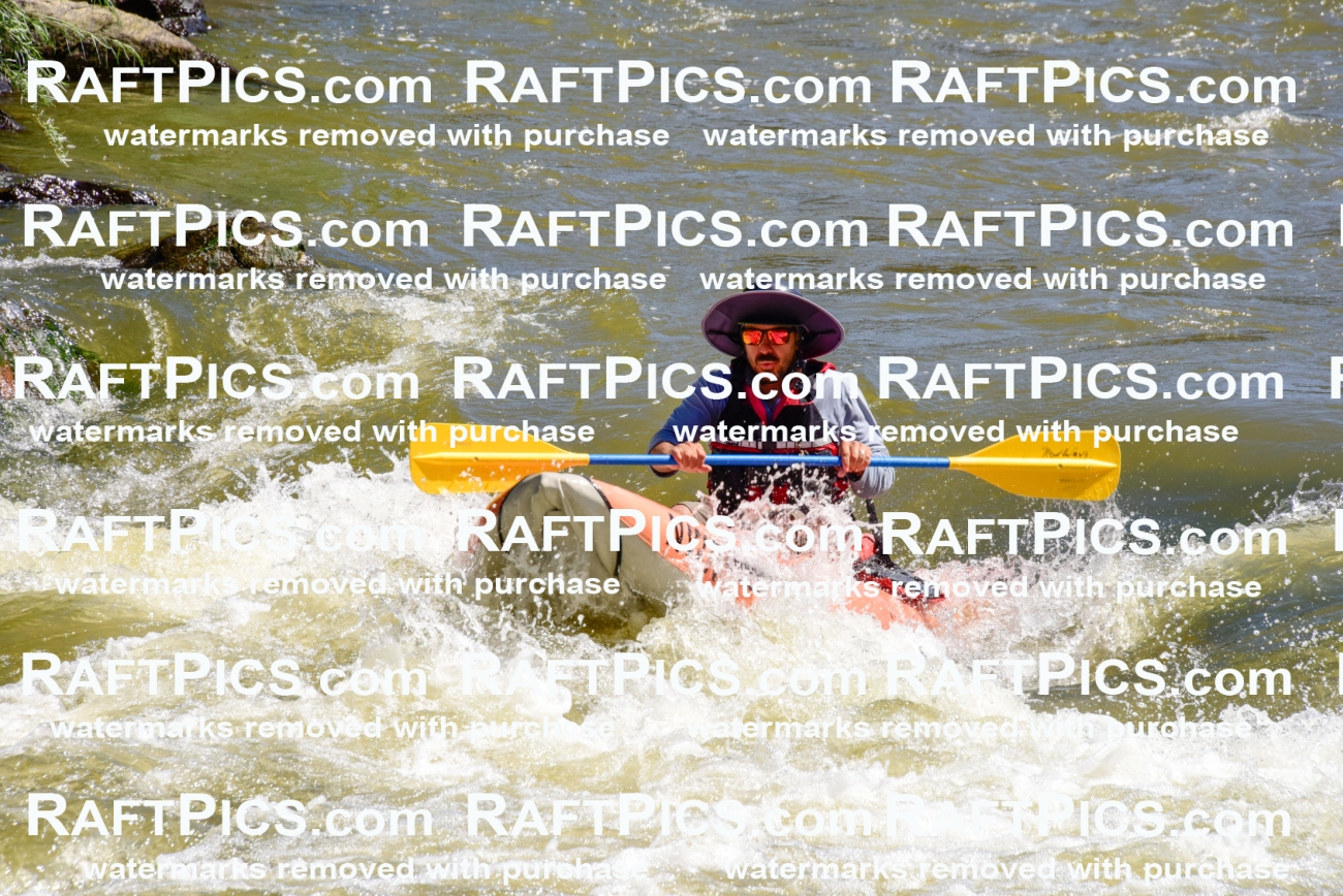 001463-July-9_NEW-WAVE_RAFT-Pics_Racecourse-AM_LA_FUNYAKS-ELIAS_LES7659