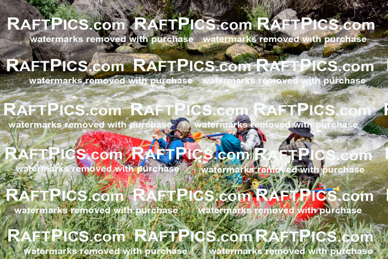 001600-July-9_LOS-RIOS_RAFT-Pics_Racecourse-AM_LA_ZACK_LES7865