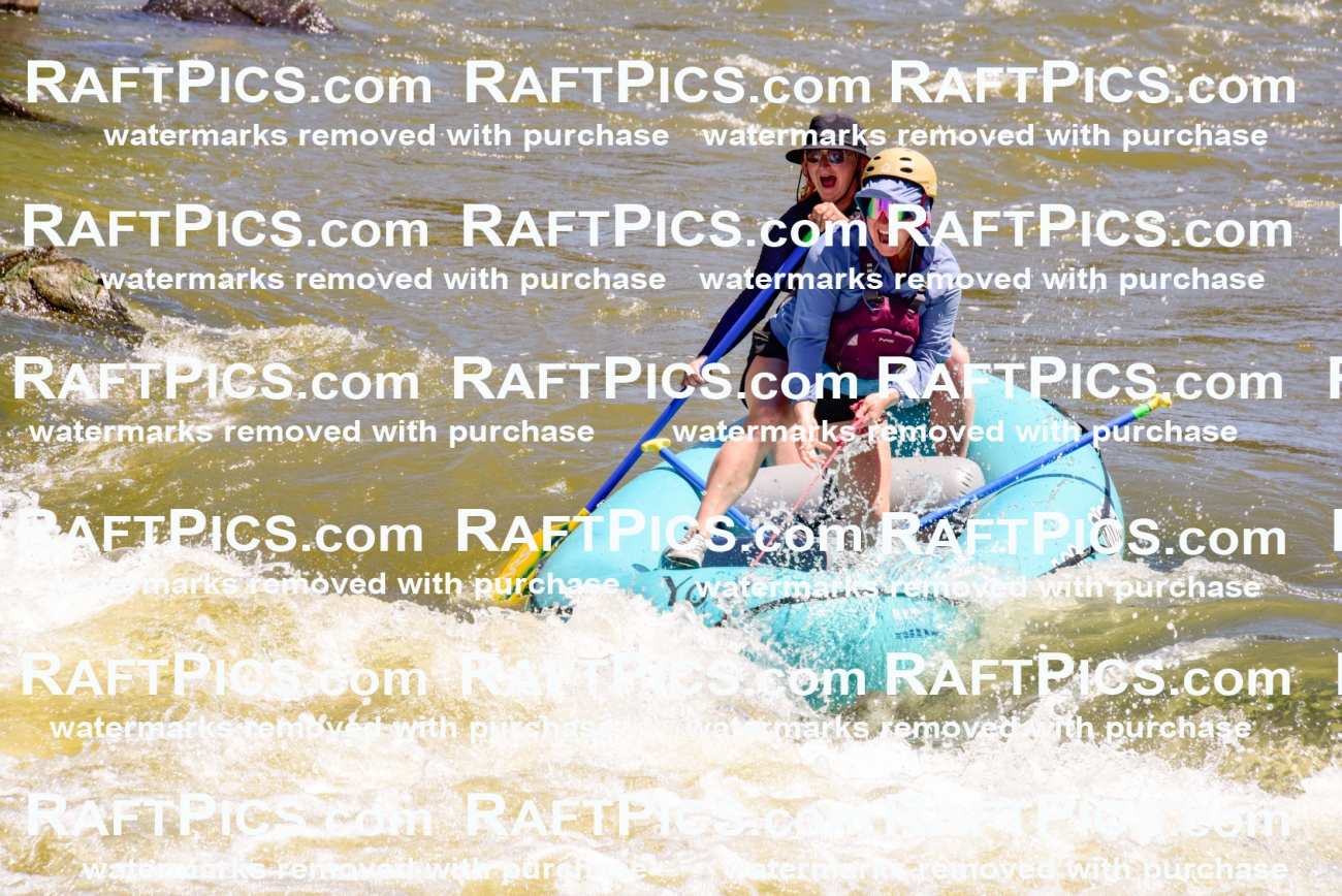 007090_RaftPics_July-9_Los-Rios_Racecourse_AM_LA-Emily-Rachel_LES7920