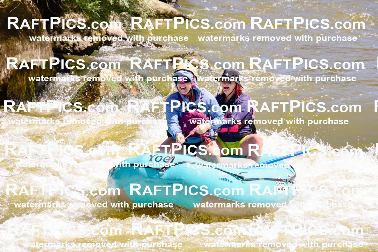 007098_RaftPics_July-9_Los-Rios_Racecourse_AM_LA-Emily-Rachel_LES7928