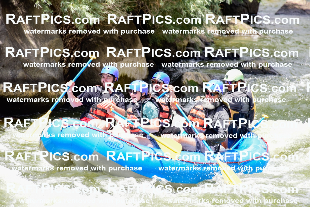 002142_July-11_NEW-WAVE_RAFT-PICS_Racecourse-PM_LA_Orlando__LES8758