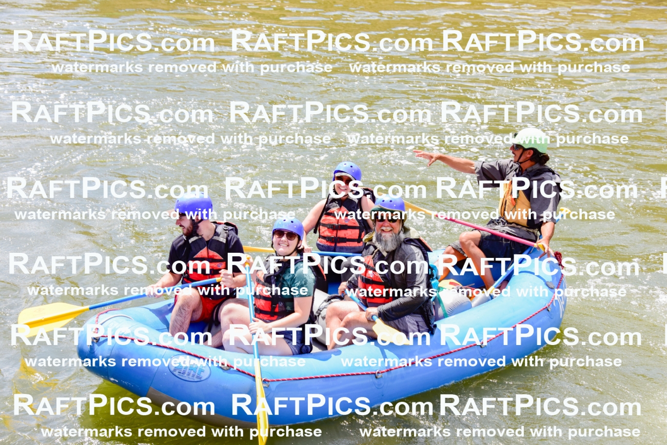 002163_July-11_NEW-WAVE_RAFT-PICS_Racecourse-PM_LA_Orlando__LES8779