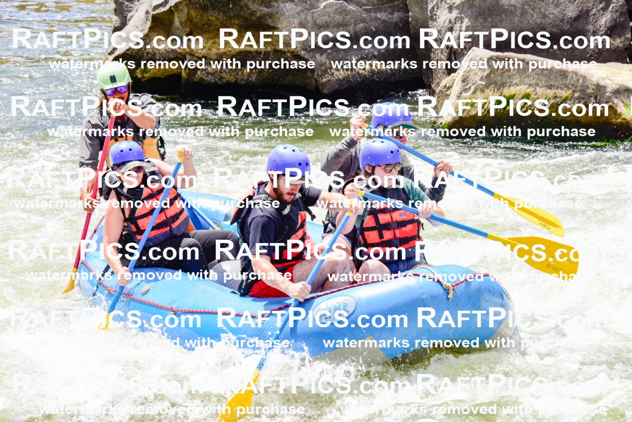 002166_July-11_NEW-WAVE_RAFT-PICS_Racecourse-PM_LA_Orlando__LES8787