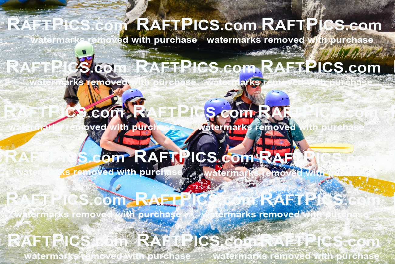 002167_July-11_NEW-WAVE_RAFT-PICS_Racecourse-PM_LA_Orlando__LES8788