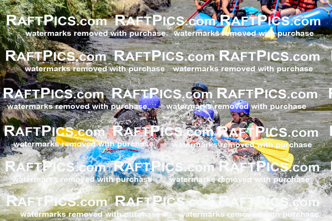 002180_July-11_NEW-WAVE_RAFT-PICS_Racecourse-PM_LA_Rui__LES8727