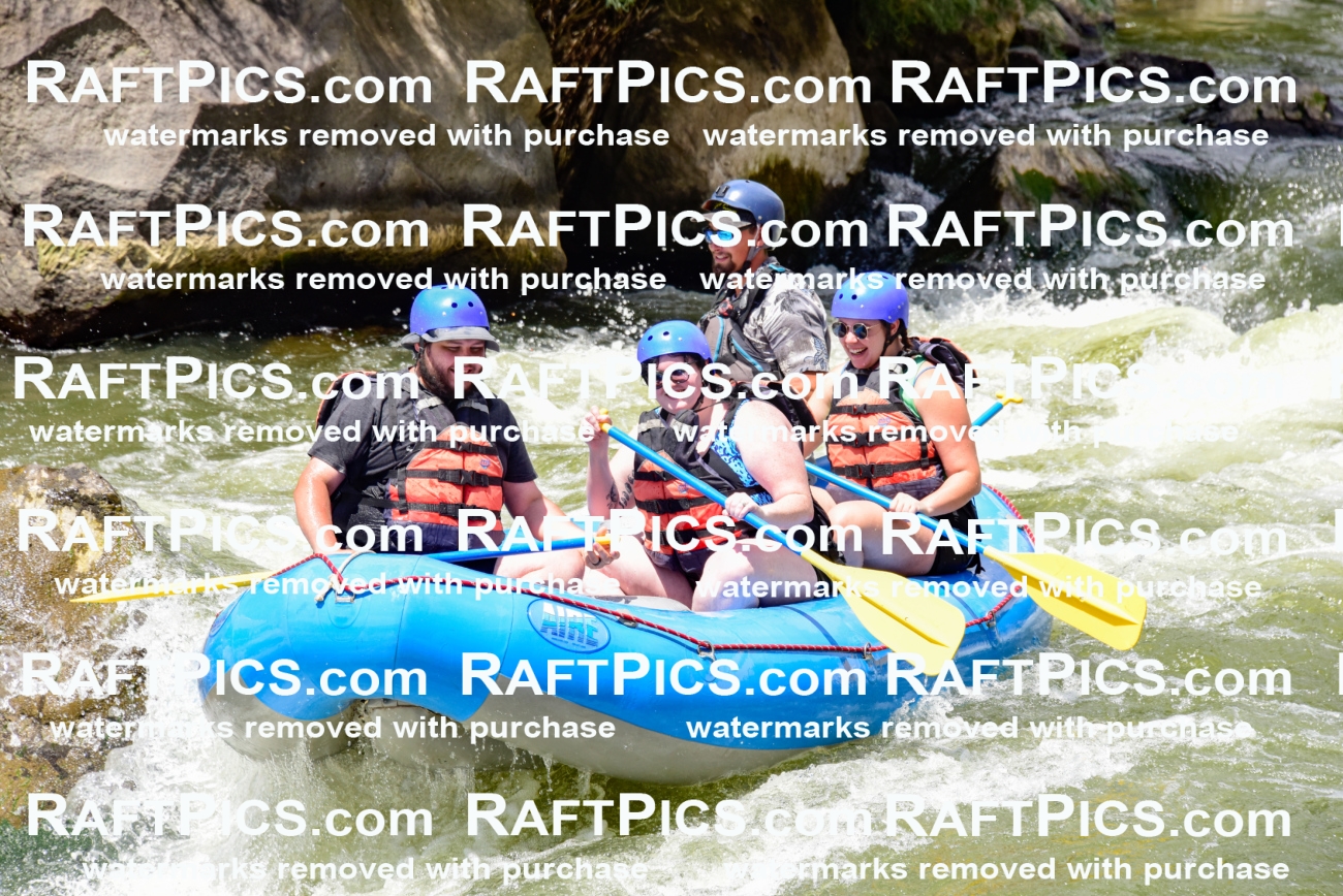 002190_July-11_NEW-WAVE_RAFT-PICS_Racecourse-PM_LA_Rui__LES8737