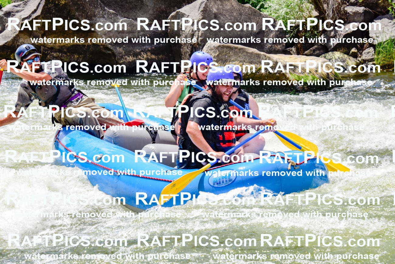 002217_July-11_NEW-WAVE_RAFT-PICS_Racecourse-PM_LA_Rui__LES8807