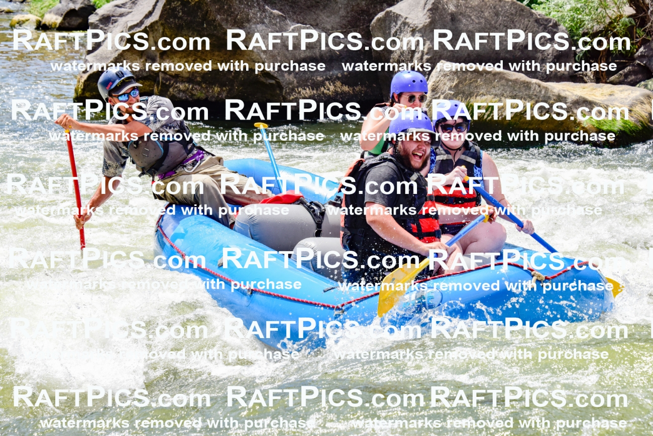 002218_July-11_NEW-WAVE_RAFT-PICS_Racecourse-PM_LA_Rui__LES8808