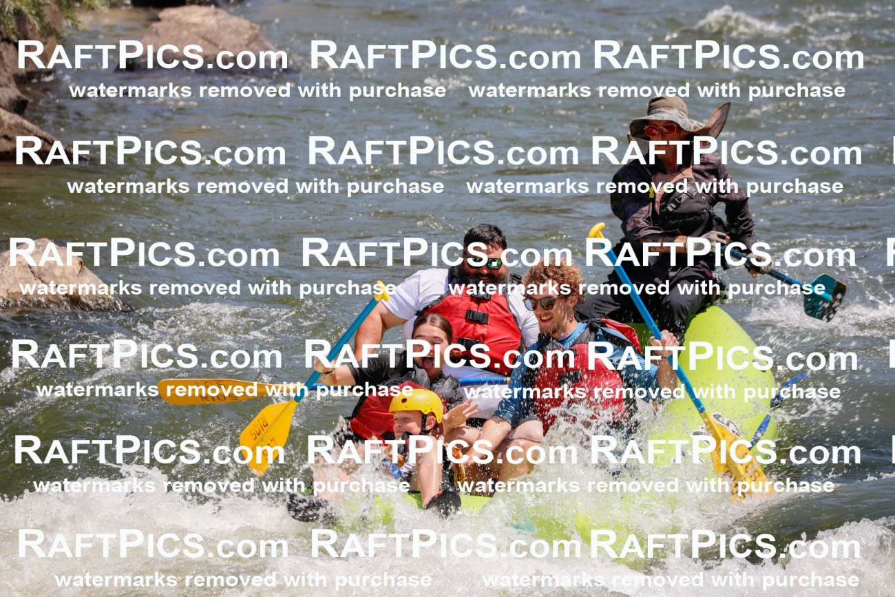 002707_July-16_LOS-RIOS_RAFT-PICS_Racecourse-AM-_TC_-Nate_MG_4551