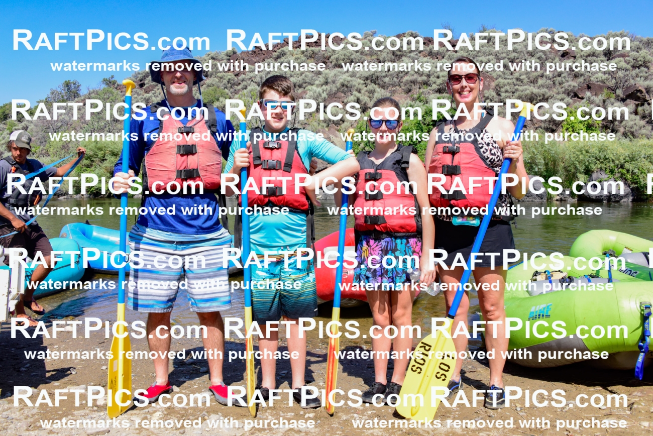 002737_July-16_LOS-RIOS_RAFT-PICS_Racecourse-AM-_LA-Portraits-_LES9048