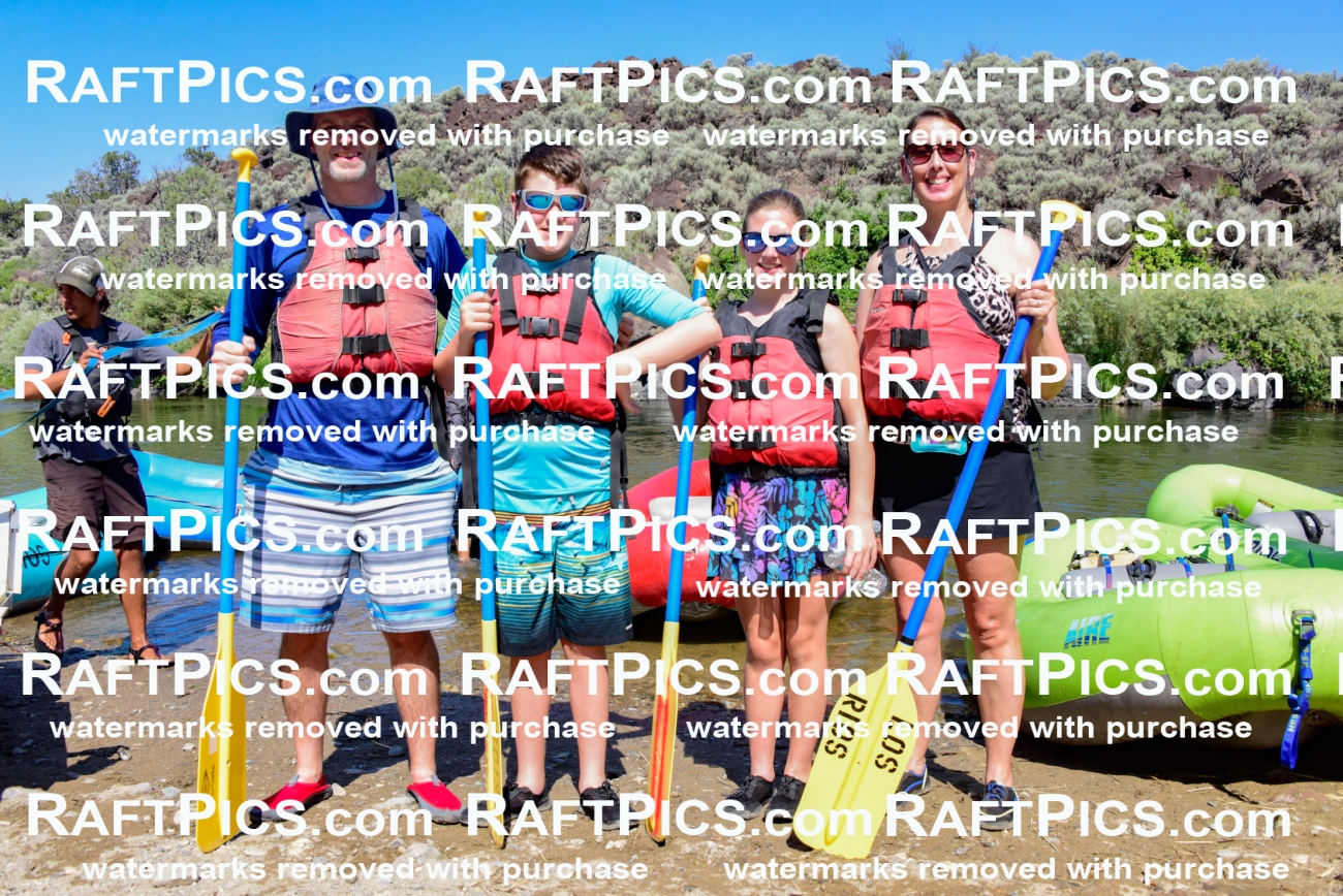 002738_July-16_LOS-RIOS_RAFT-PICS_Racecourse-AM-_LA-Portraits-_LES9049