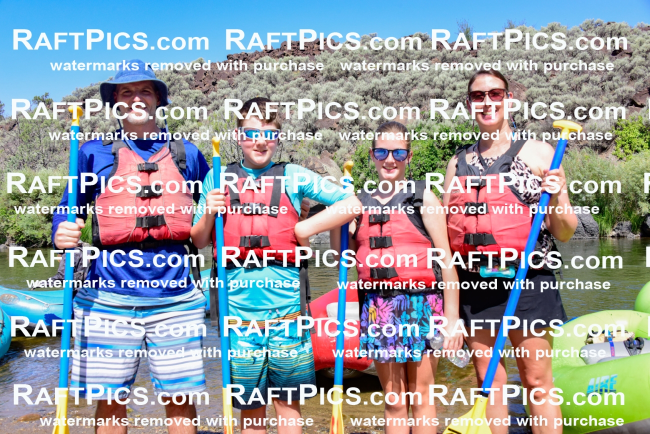 002740_July-16_LOS-RIOS_RAFT-PICS_Racecourse-AM-_LA-Portraits-_LES9051