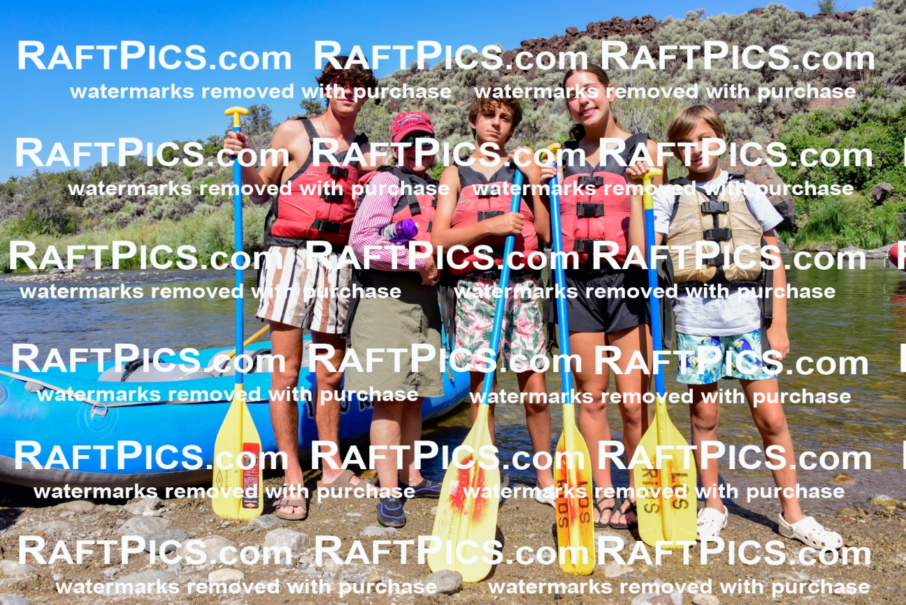 002743_July-16_LOS-RIOS_RAFT-PICS_Racecourse-AM-_LA-Portraits-_LES9054