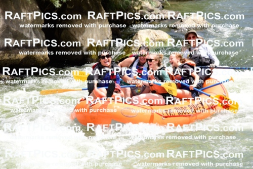 003256_July-17_LOS-RIOS_RAFT-PICS_AM-_LA-Nate_LES9618