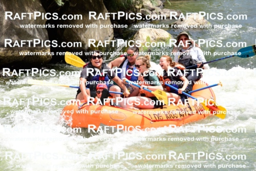 003257_July-17_LOS-RIOS_RAFT-PICS_AM-_LA-Nate_LES9619