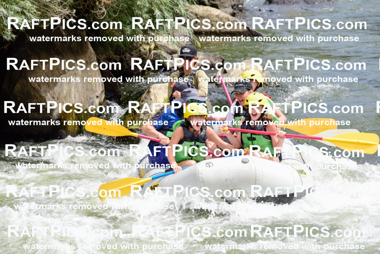 003222_July-17_BIG-RIVER_RAFT-PICS_AM-_LA-MADS_LES9578