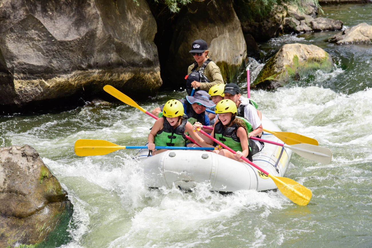 003227_July-17_BIG-RIVER_RAFT-PICS_AM-_LA-MADS_LES9583