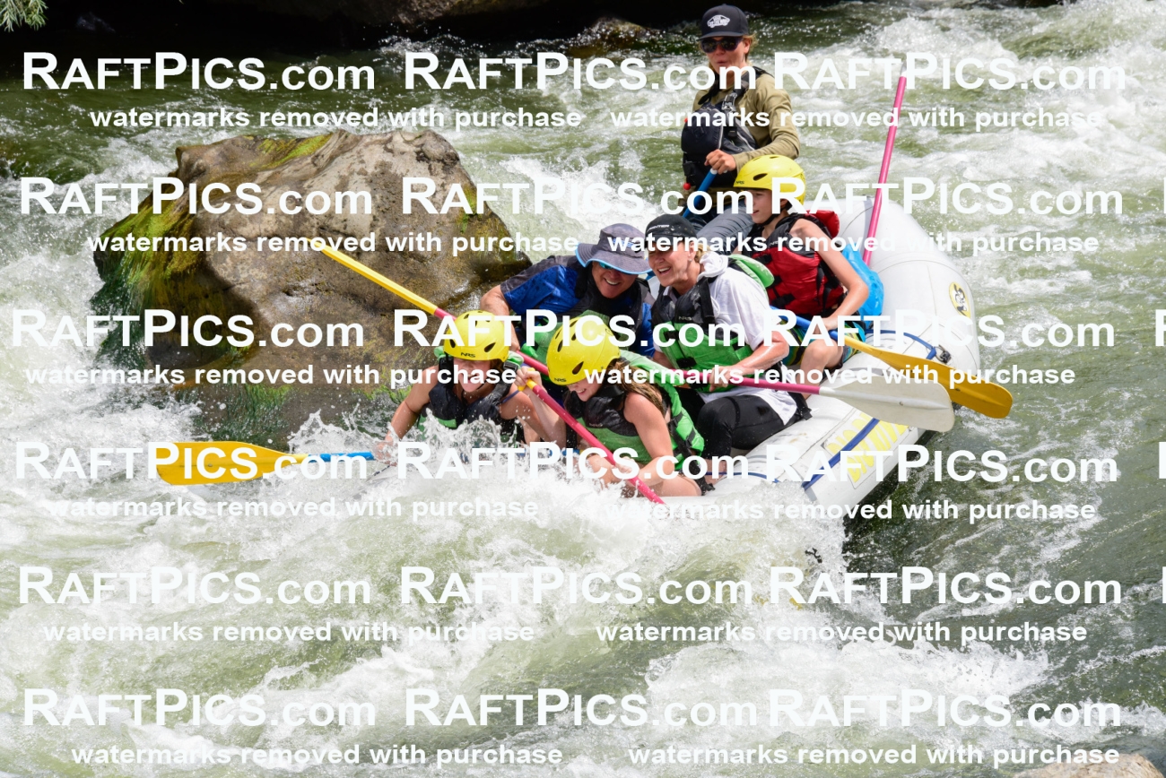 003234_July-17_BIG-RIVER_RAFT-PICS_AM-_LA-MADS_LES9590