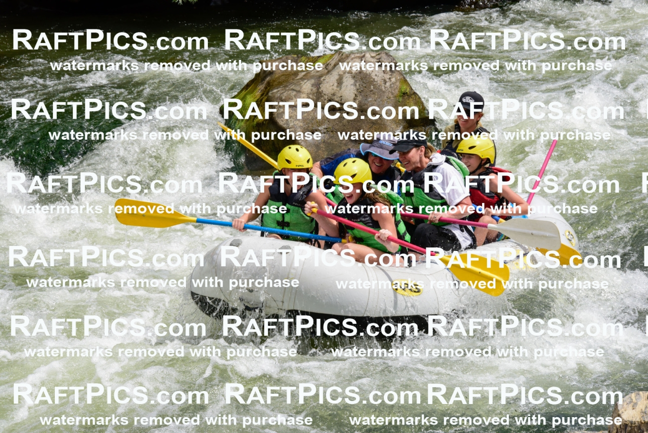 003237_July-17_BIG-RIVER_RAFT-PICS_AM-_LA-MADS_LES9593