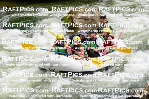 003238_July-17_BIG-RIVER_RAFT-PICS_AM-_LA-MADS_LES9594