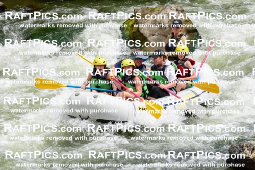 003239_July-17_BIG-RIVER_RAFT-PICS_AM-_LA-MADS_LES9595