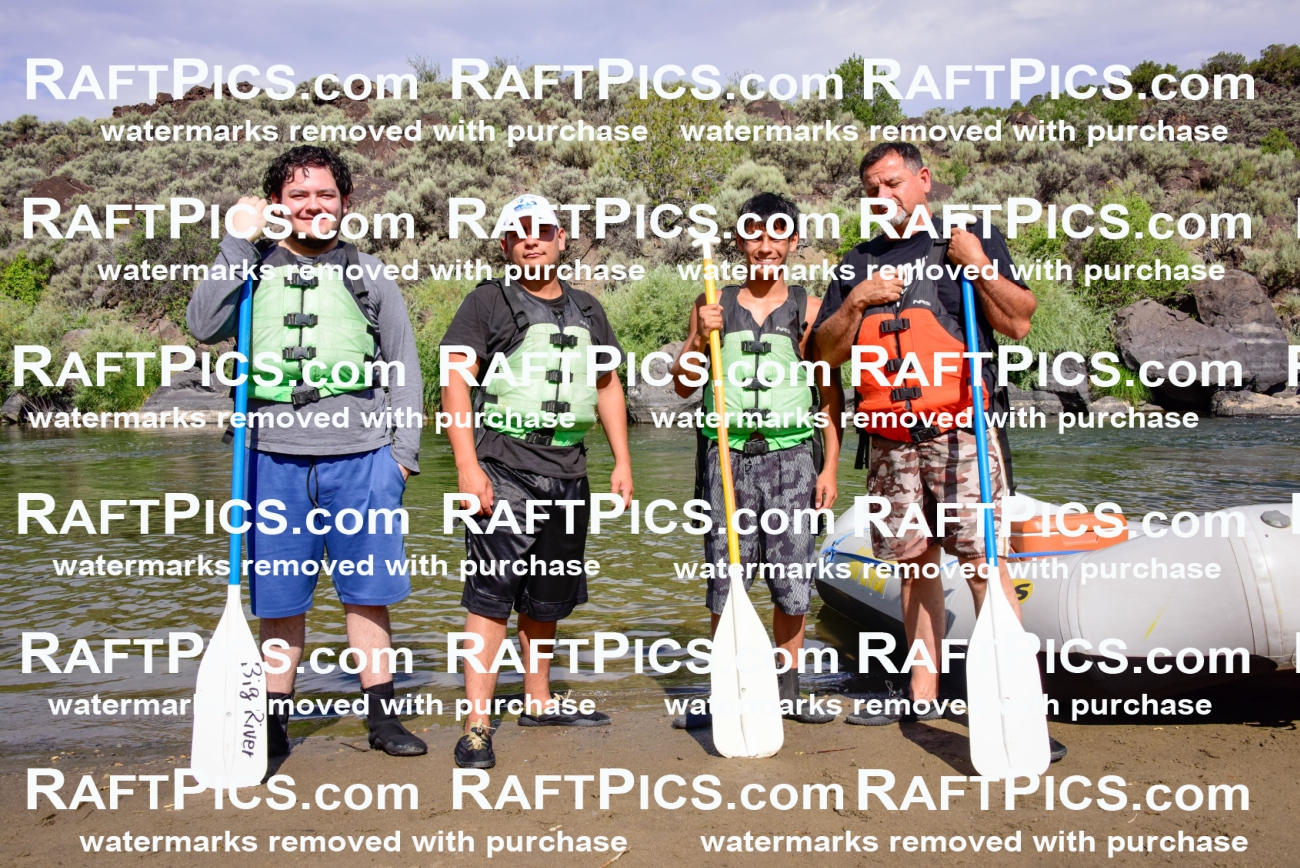 003288_July-17_BIG-RIVER_RAFT-PICS_PM-_LA-PORTRAITS__LES9552