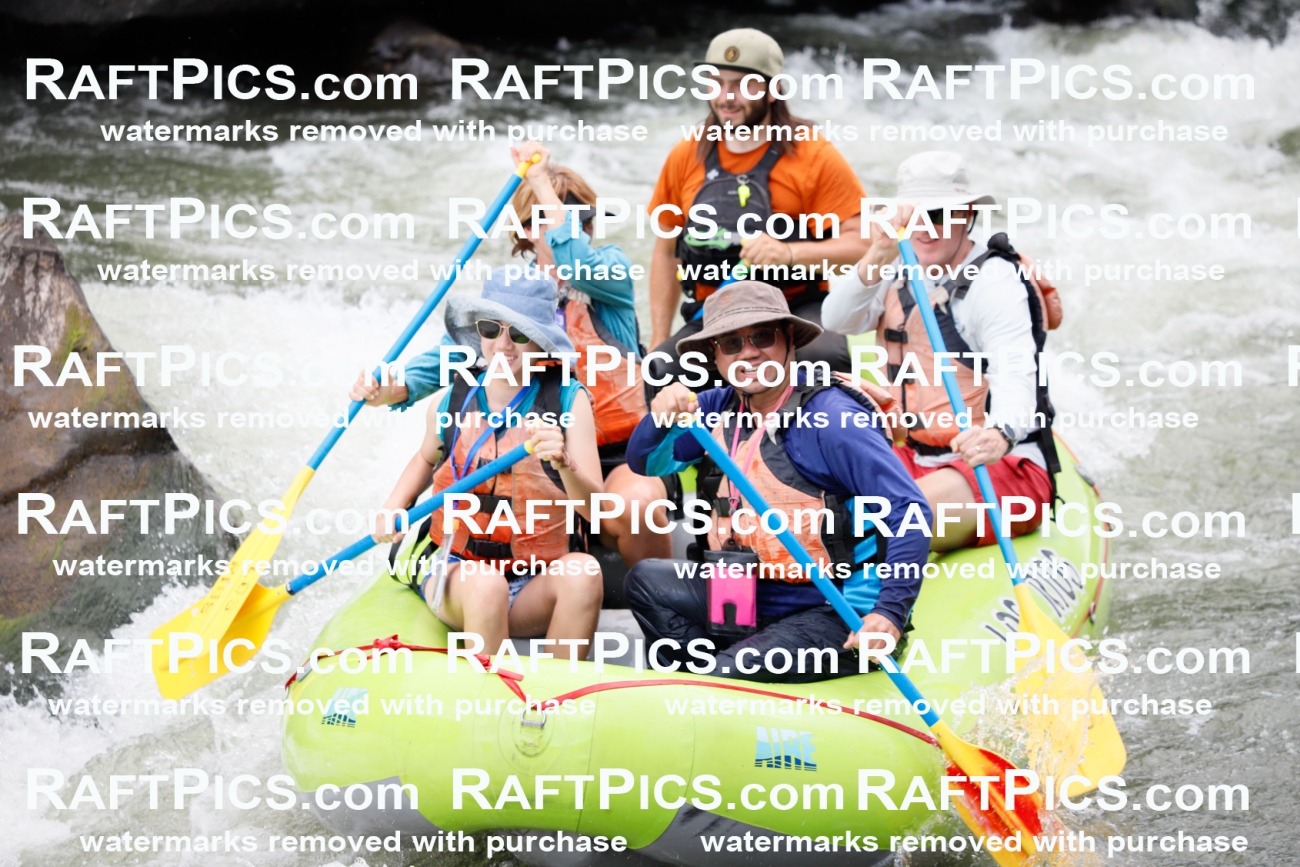 003399_July-17_LOS-RIOS_RAFT-PICS_PM-_TC-_Rafael__MG_5189