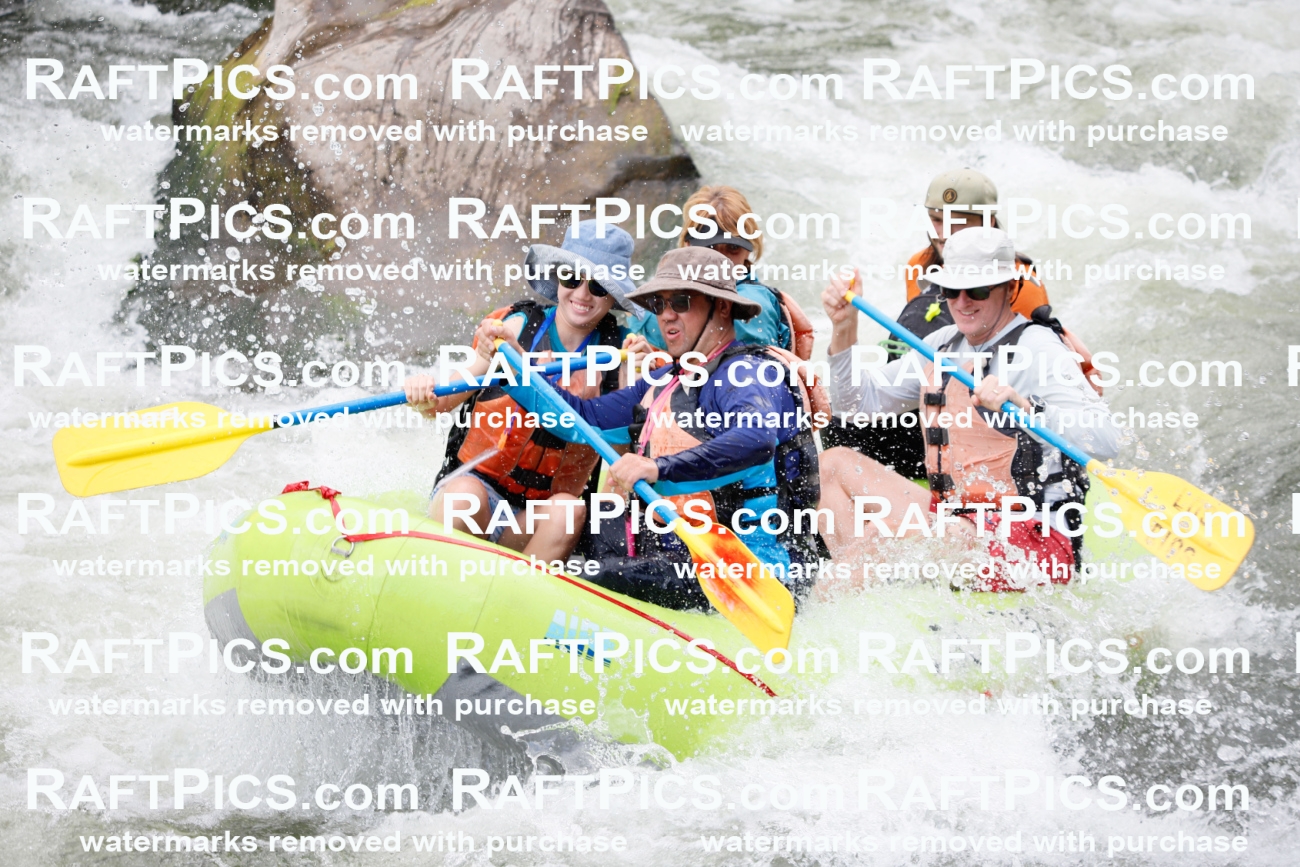 003404_July-17_LOS-RIOS_RAFT-PICS_PM-_TC-_Rafael__MG_5194