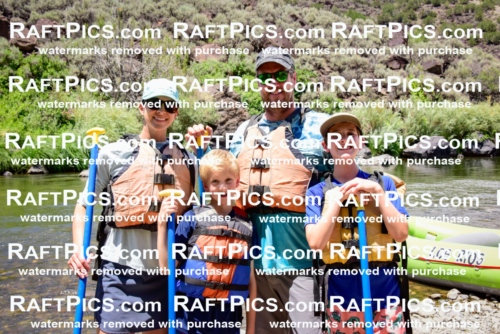 003315_July-17_LOS-RIOS_RAFT-PICS_PM-_LA-PORTRAITS__LES9691