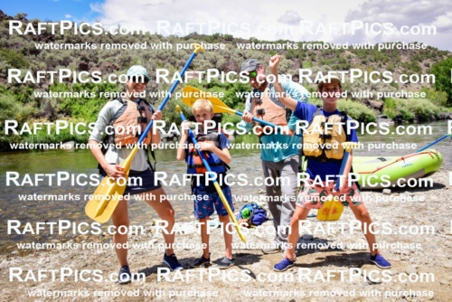 003319_July-17_LOS-RIOS_RAFT-PICS_PM-_LA-PORTRAITS__LES9695