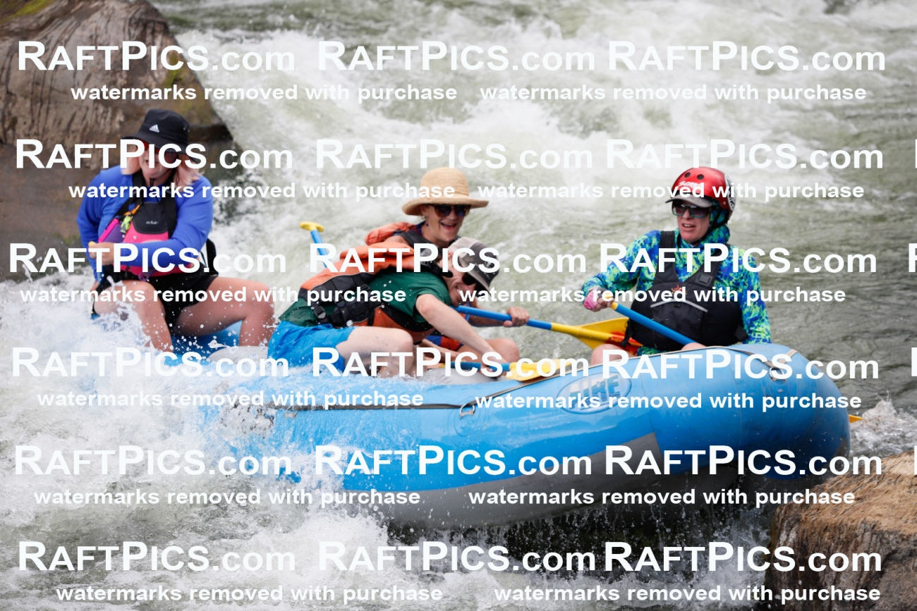 003486_July-17_LOS-RIOS_RAFT-PICS_PM-_TC-_Zack__MG_5169