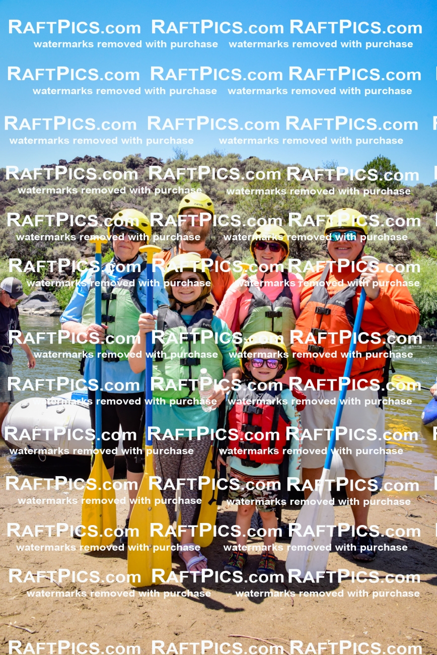 003294_July-17_BIG-RIVER_RAFT-PICS_PM-_LA-PORTRAITS__LES9670