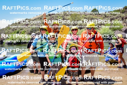 003296_July-17_BIG-RIVER_RAFT-PICS_PM-_LA-PORTRAITS__LES9672