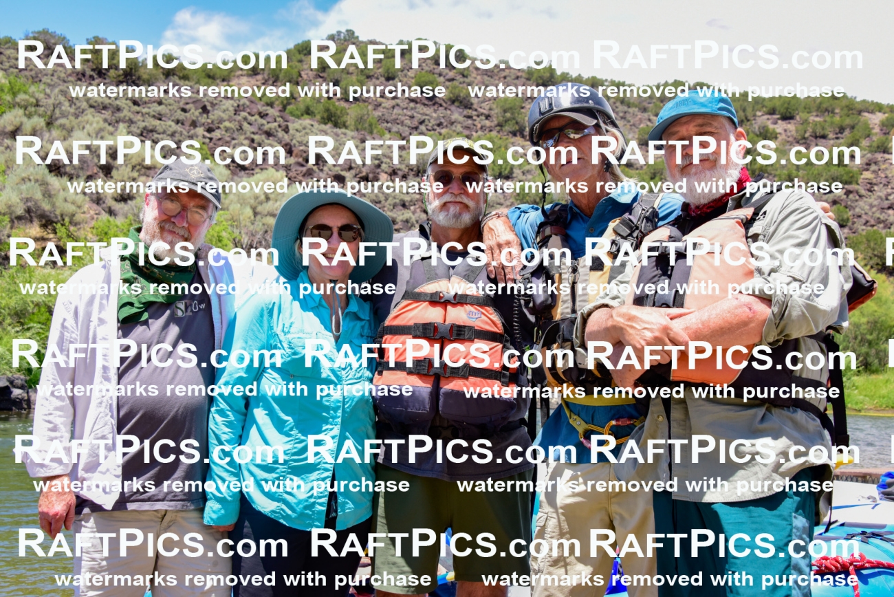 003337_July-17_NEW-WAVE_RAFT-PICS_PM-_LA-PORTRAITS__LES9651