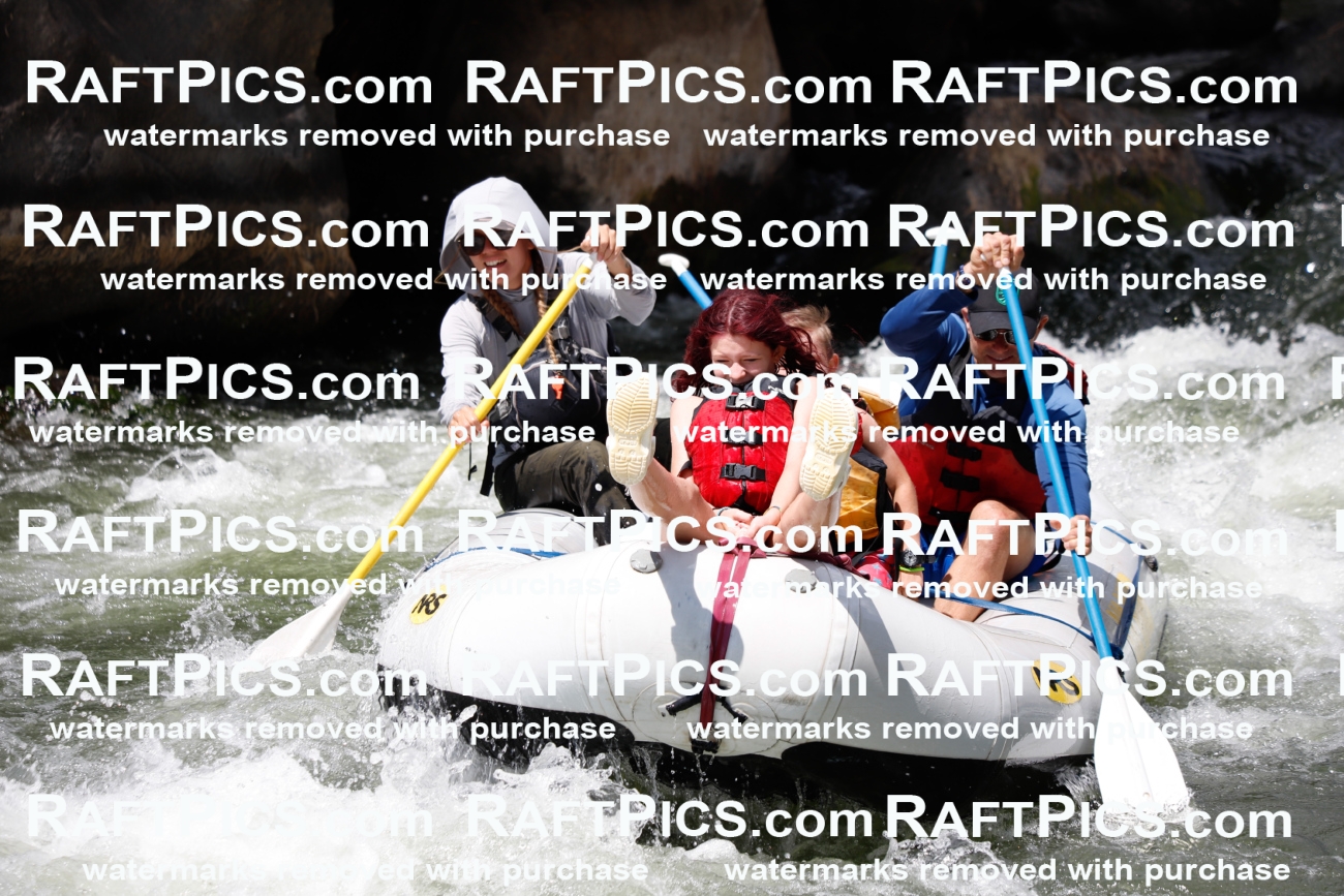 007881_Raftpics_July-27__BIG-RIVER__Racecourse_AM_TC_Boat-One_MG_9086