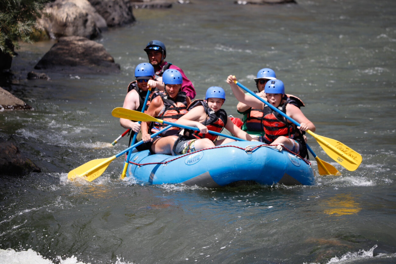 008046_Raftpics_July-27__NEW-WAVE__Racecourse_AM_TC_Boat-One_MG_9103