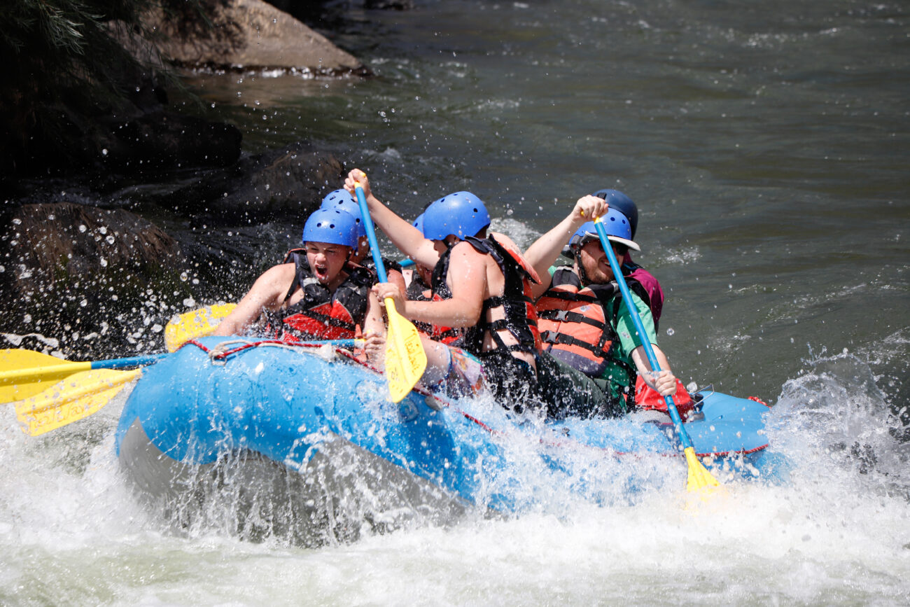 008051_Raftpics_July-27__NEW-WAVE__Racecourse_AM_TC_Boat-One_MG_9108