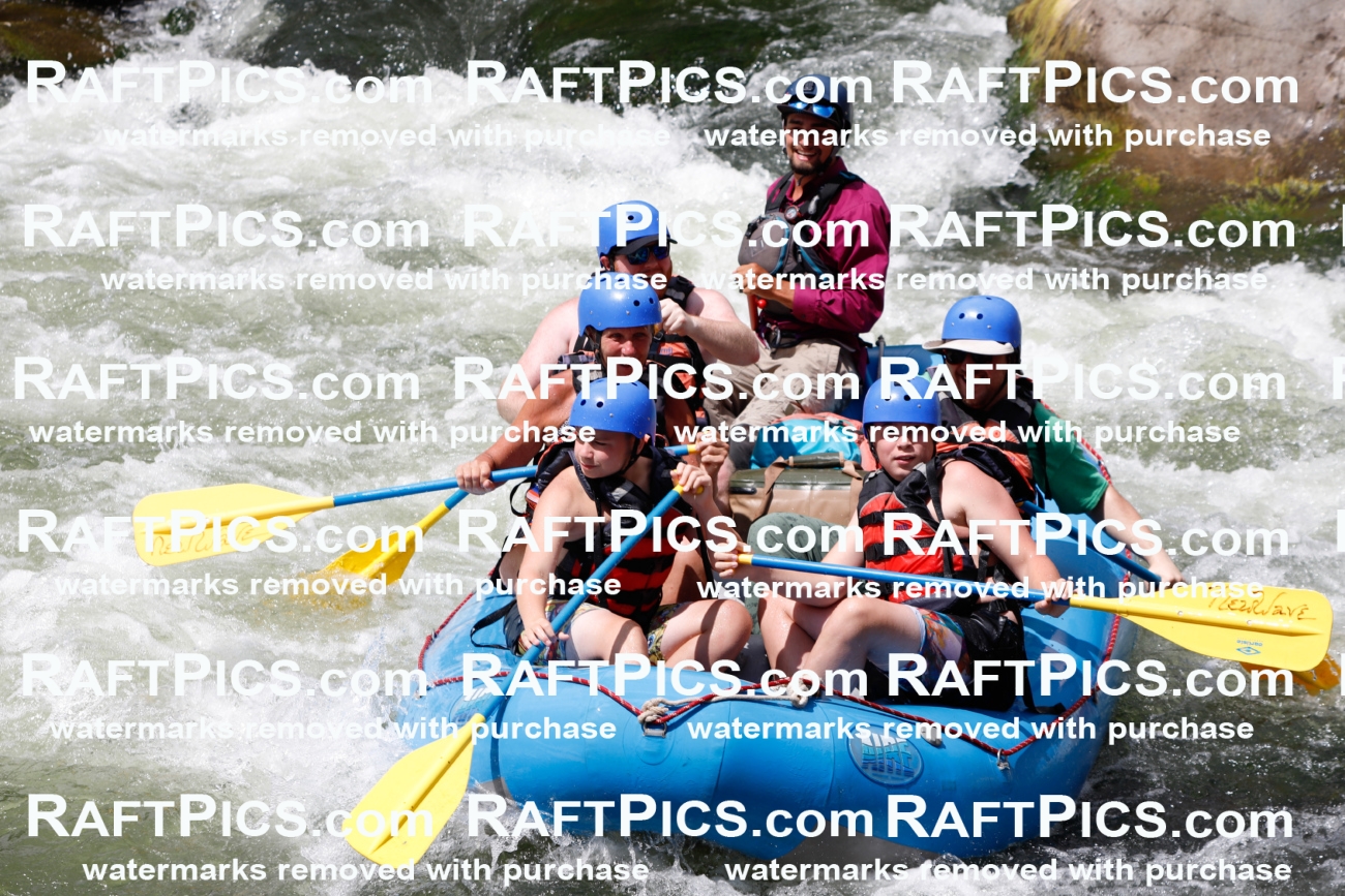 008079_Raftpics_July-27__NEW-WAVE__Racecourse_AM_TC_Boat-One_MG_9136