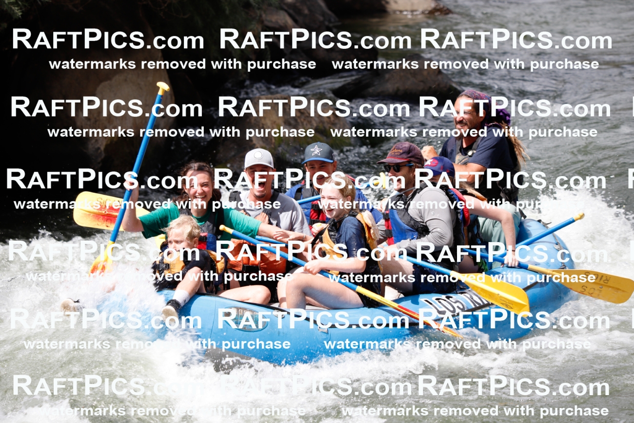 007946_Raftpics_July-27__LOS-RIOS__Racecourse_AM_TC_Boat-Four_MG_9243