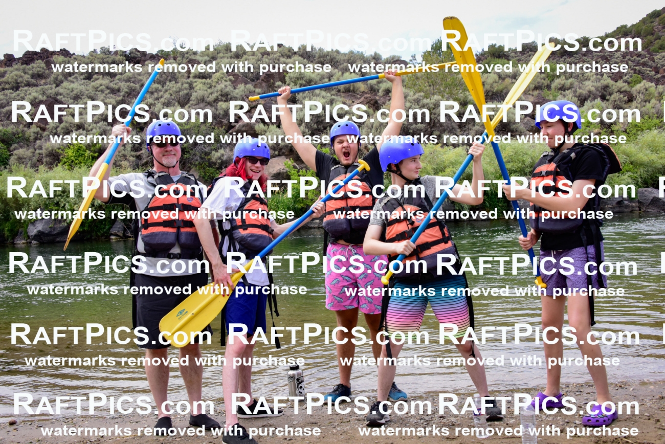 007527_July-30_New-WaveR-_RAFTPICS_Racecourse-PM_LAPortraits_-