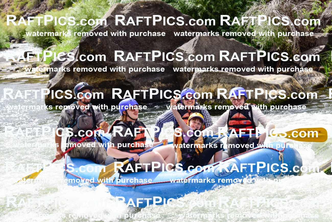 007498_July-30_New-WaveR-_RAFTPICS_Racecourse-PM_LARUI_-