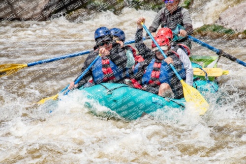 001001Rio-Grande-RaftPics_May29_LOS-RIOS_BOX_LA_DSC2354