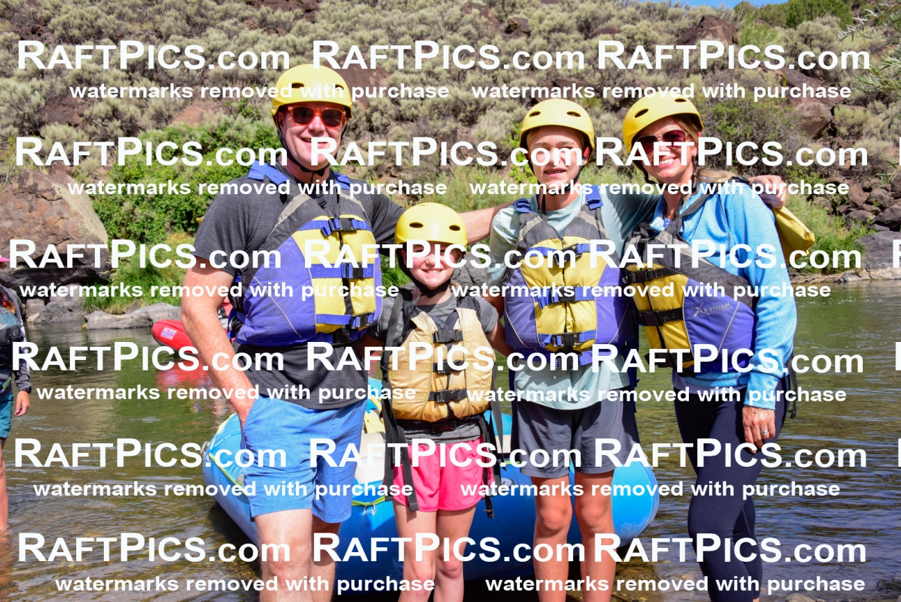 007156_RaftPics_July-31-AM_LA_Portraits