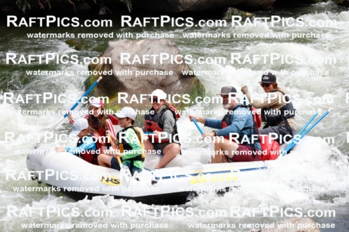 022805_RaftPics_July_31_BigRiver_Racecourse_AM_Mads_TC_