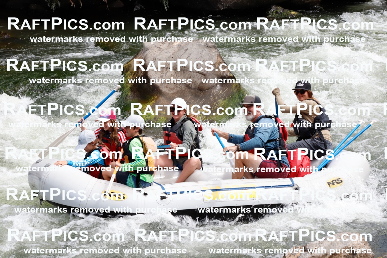 022806_RaftPics_July_31_BigRiver_Racecourse_AM_Mads_TC_