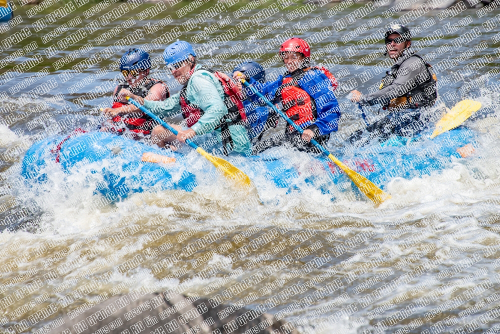 001052Rio-Grande-RaftPics_May29-Far-Flung_BOX_LA_DSC2197