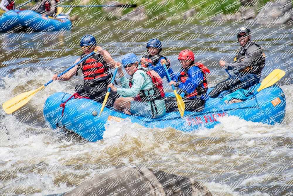 001053Rio-Grande-RaftPics_May29-Far-Flung_BOX_LA_DSC2198