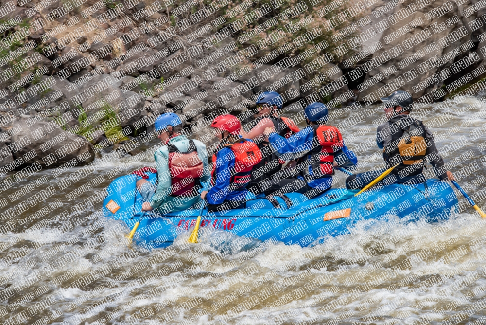 001062Rio-Grande-RaftPics_May29-Far-Flung_BOX_LA_DSC2207