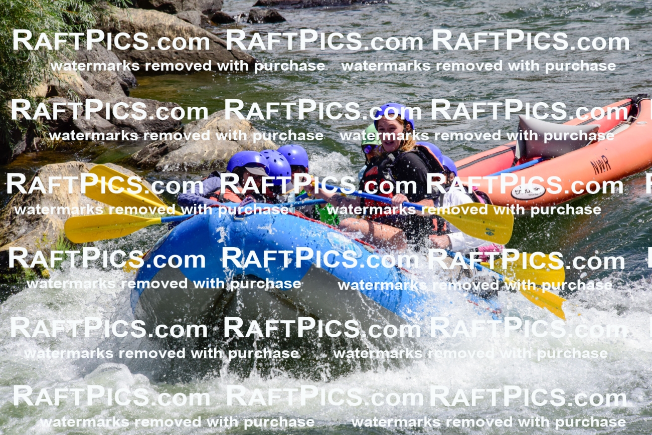 007896_Aug-1_New-Wave-_RC_AM_RAFTPICS_LA_Orlando