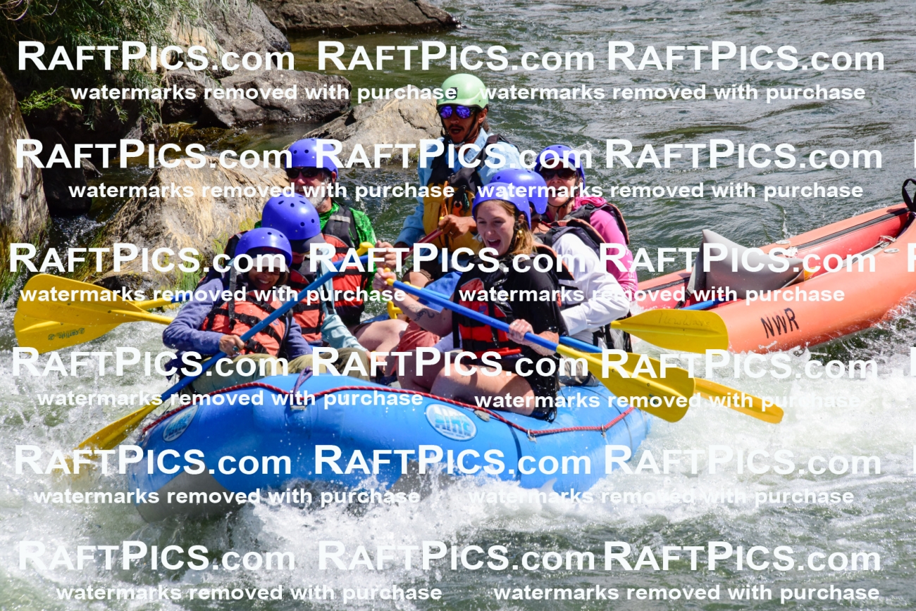 007899_Aug-1_New-Wave-_RC_AM_RAFTPICS_LA_Orlando